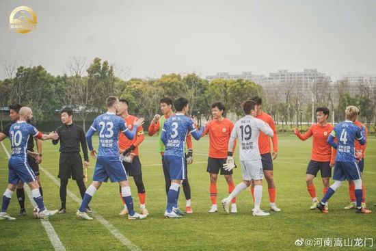 黄色在线播放国产